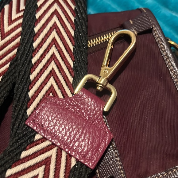 Prada RARE FIND Bordeaux Large Crossbody - Picture 13 of 13